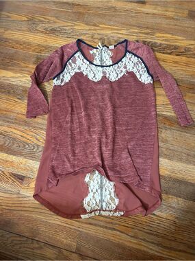 BKE Mauve Lace Yoke & Chiffon Back Tunic